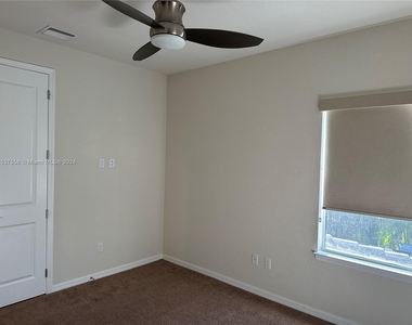 1434 Myrtle Oak Ter - Photo Thumbnail 10