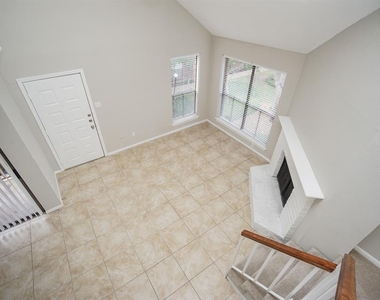 3100 Walnut Bend Lane - Photo Thumbnail 21