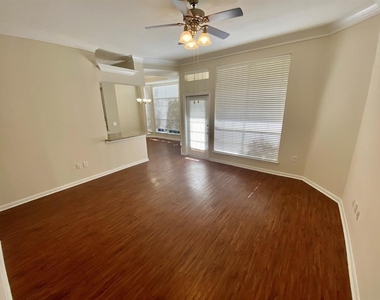 1901 Post Oak Park Drive - Photo Thumbnail 5