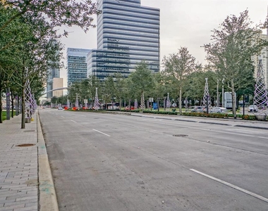 1901 Post Oak Boulevard - Photo Thumbnail 30