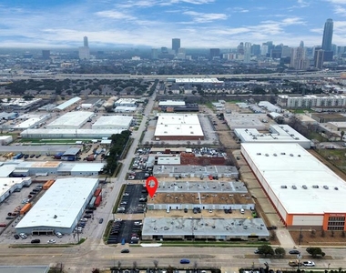 5250 Gulfton Street - Photo Thumbnail 9