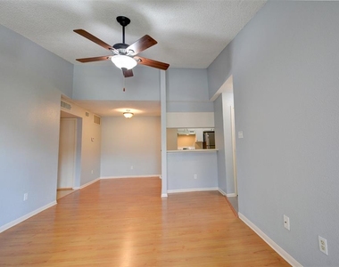 2120 El Paseo Street - Photo Thumbnail 17