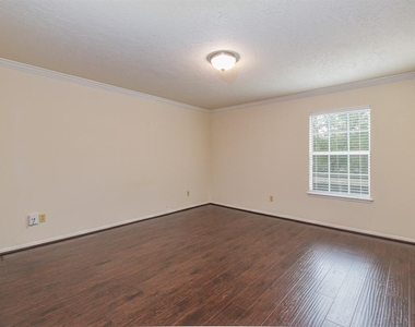 351 N Post Oak Lane - Photo Thumbnail 19