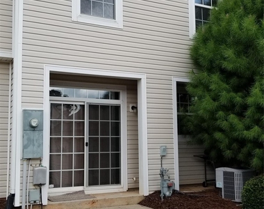 118 Walnut Cove Drive - Photo Thumbnail 2