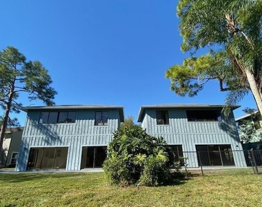 1126 Staghorn Street - Photo Thumbnail 16