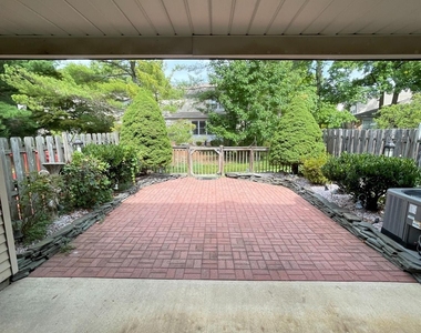 334 Knight Court - Photo Thumbnail 21