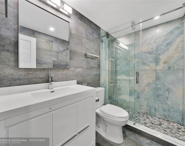 3505 S Ocean Dr - Photo Thumbnail 14