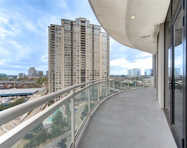 1409 Post Oak Blvd - Photo Thumbnail 16