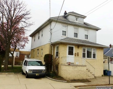 73 Phillips Avenue - Photo Thumbnail 0