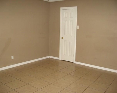 4910 Allen Genoa Road - Photo Thumbnail 9