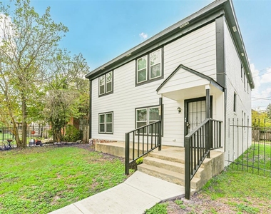 2802 Arbor Street - Photo Thumbnail 17