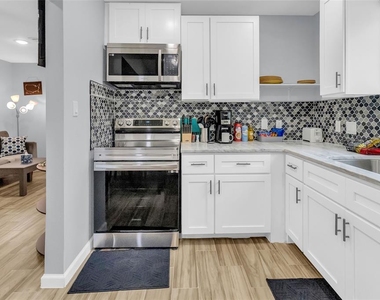 5815 Schevers Street - Photo Thumbnail 23