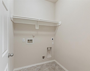 907 Spring Source Place - Photo Thumbnail 29
