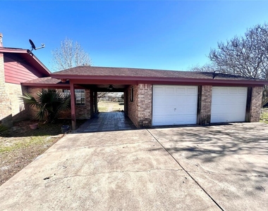 9215 Puritan Way - Photo Thumbnail 10