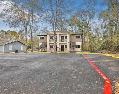 21255 W Memorial Drive - Photo Thumbnail 2