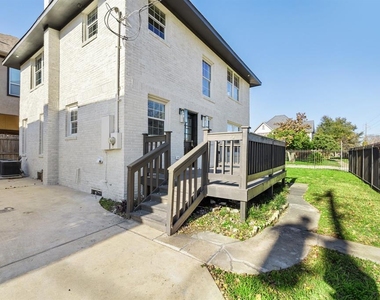 2520 Barbee Street - Photo Thumbnail 25