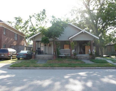 3529 Oak Ridge Street - Photo Thumbnail 2