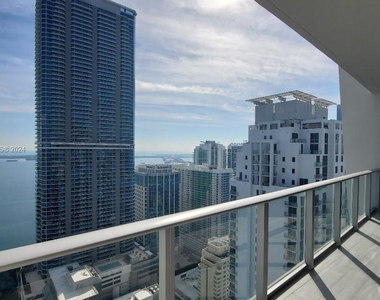 1010 Brickell Ave - Photo Thumbnail 37