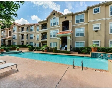 3231 Allen Parkway - Photo Thumbnail 3