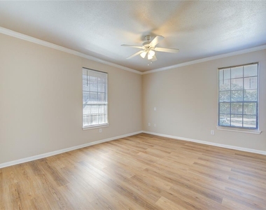 2255 Braeswood Park Drive - Photo Thumbnail 21