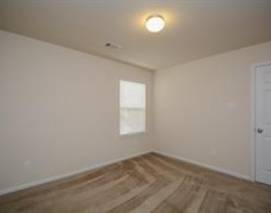 14535 Skygaze Street - Photo Thumbnail 19