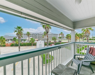 6102 Seawall Boulevard - Photo Thumbnail 26