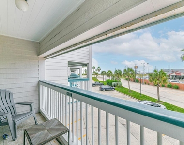 6102 Seawall Boulevard - Photo Thumbnail 25