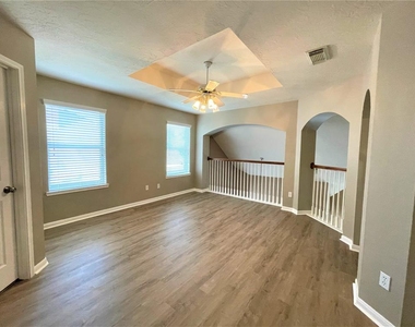 16907 Laguna Springs Drive - Photo Thumbnail 19