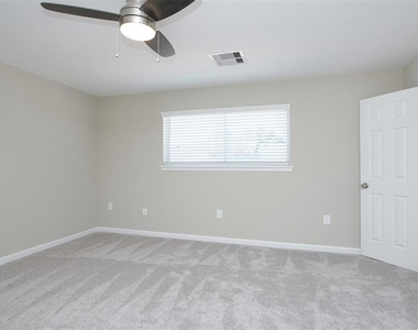 1547 Airline Drive - Photo Thumbnail 27