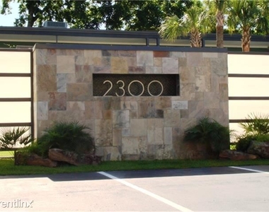 2300 Park Street 13 - Photo Thumbnail 2