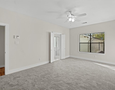 2110 Morgan Street - Photo Thumbnail 16