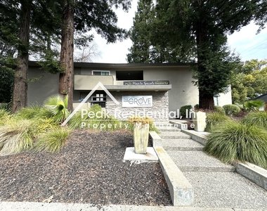 1025 35th Ave - Photo Thumbnail 19