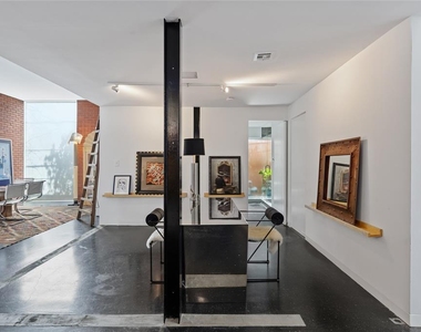 1953 Richmond Avenue - Photo Thumbnail 26