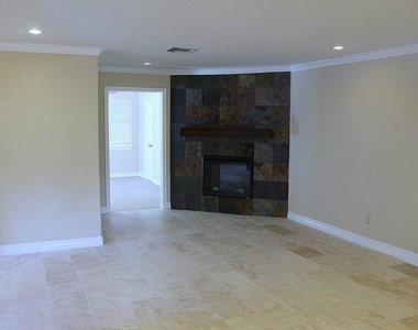 5738 Willowbend Boulevard - Photo Thumbnail 2