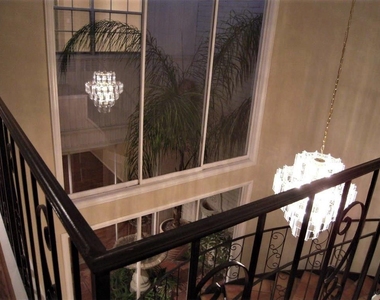 575 Trianon Street - Photo Thumbnail 15