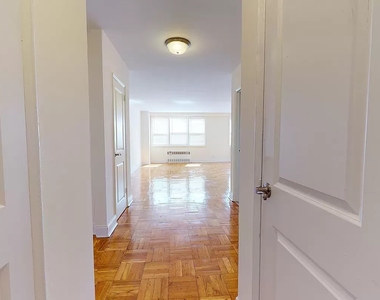 8855 Bay Parkway - Photo Thumbnail 6