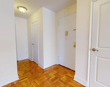 8855 Bay Parkway - Photo Thumbnail 7