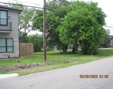 3734 Noah Street - Photo Thumbnail 9