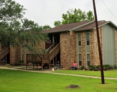 1741 E Henderson - Photo Thumbnail 5