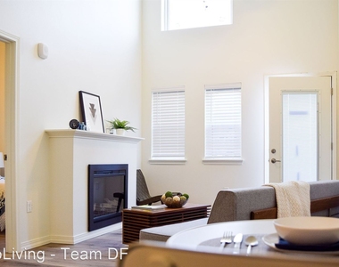 5120 N Lombard St - Photo Thumbnail 9