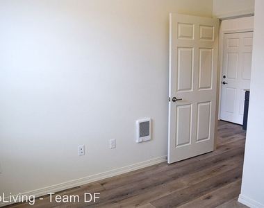 5120 N Lombard St - Photo Thumbnail 6