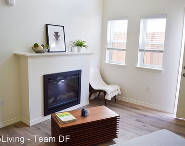 5120 N Lombard St - Photo Thumbnail 12