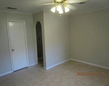 23472 Pine Forest Drive - Photo Thumbnail 7