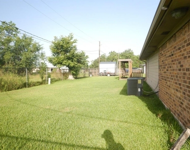 2675 Dauphine Place - Photo Thumbnail 12