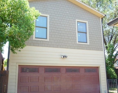 1009 Peden Street - Photo Thumbnail 0