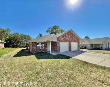 2205 Indian Trail - Photo Thumbnail 1