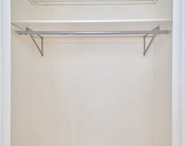 121 Seaman Avenue - Photo Thumbnail 9