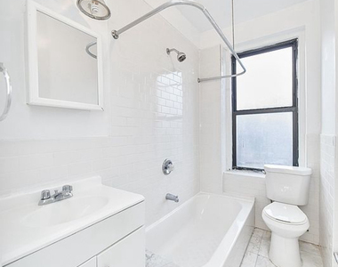121 Seaman Avenue - Photo Thumbnail 8