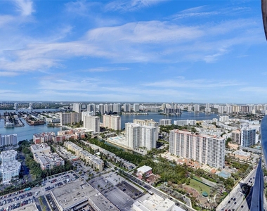 17001 Collins Ave - Photo Thumbnail 19