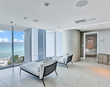 17001 Collins Ave - Photo Thumbnail 36